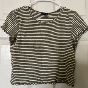 American Eagle Cropped Striped T-Shirt